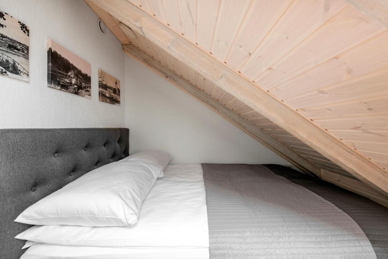 Small Attic Rooms In Kaunas Old Town Eksteriør billede