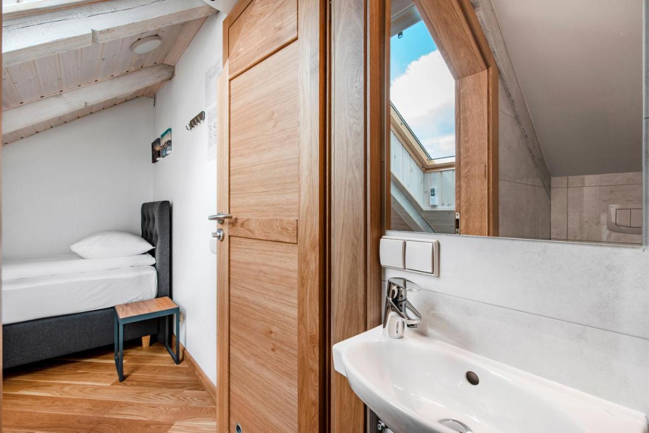 Small Attic Rooms In Kaunas Old Town Eksteriør billede